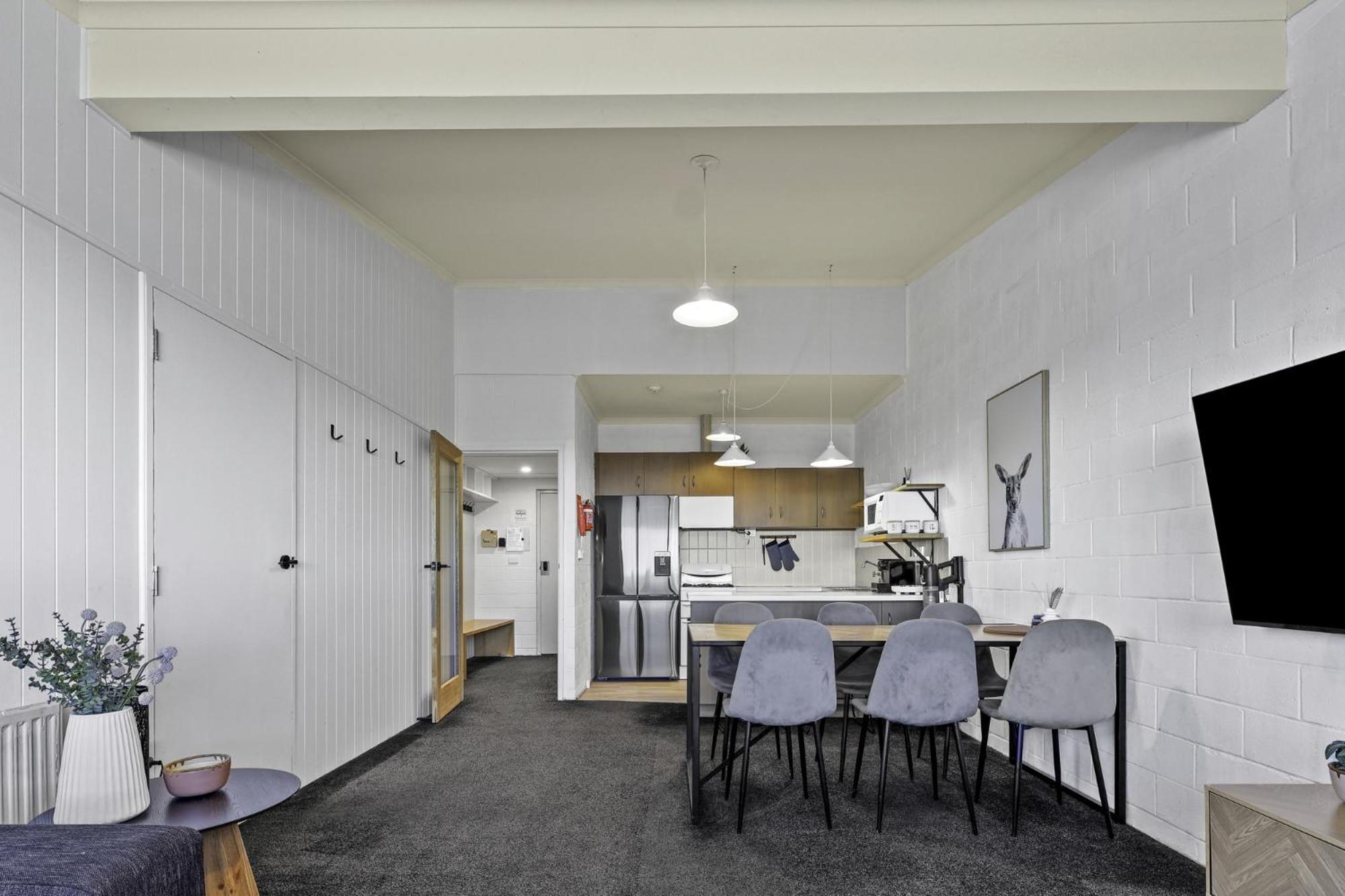 Alpine Cabin- Spa/Pool/Sauna Mount Hotham Bagian luar foto